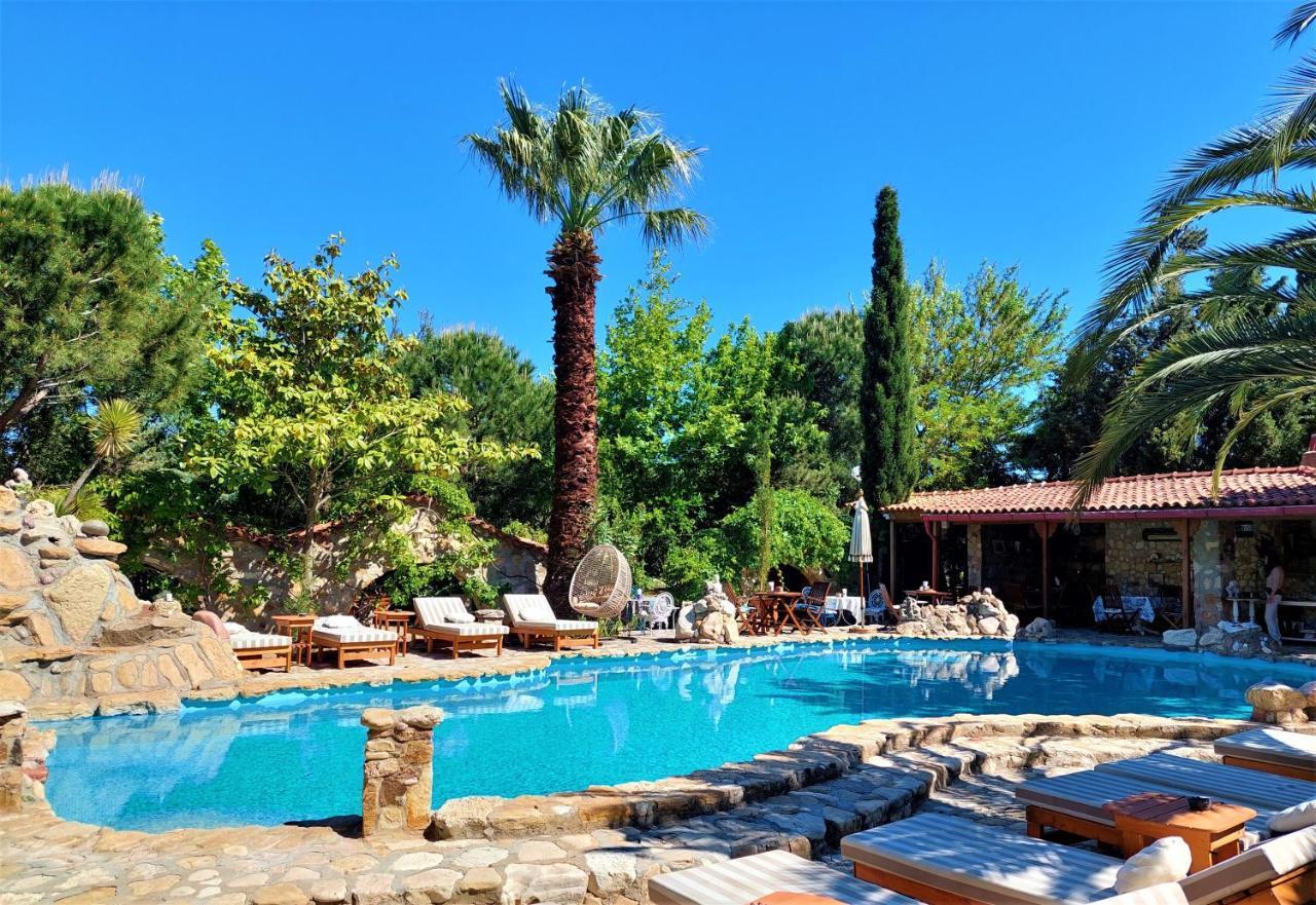 Kemerbag 29 Guest House 12 Yas Uestue (Adults Only) Бозджаада Экстерьер фото