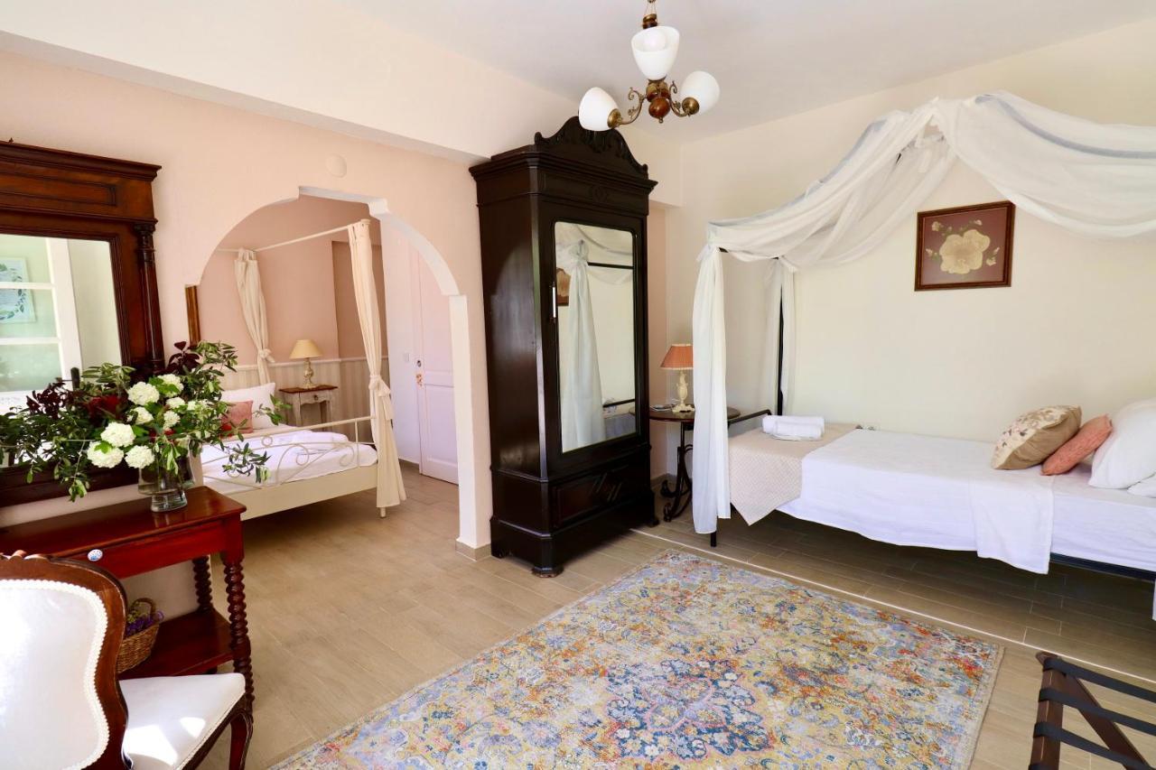 Kemerbag 29 Guest House 12 Yas Uestue (Adults Only) Бозджаада Экстерьер фото
