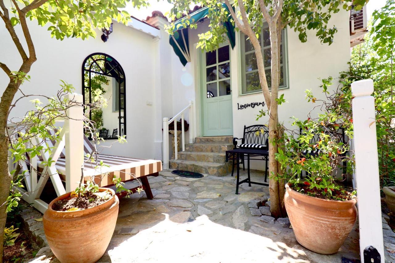 Kemerbag 29 Guest House 12 Yas Uestue (Adults Only) Бозджаада Экстерьер фото