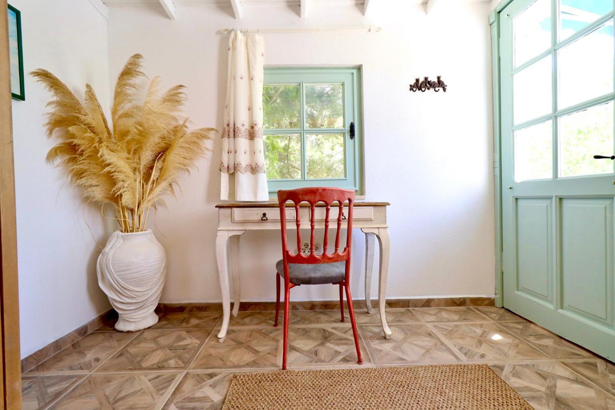 Kemerbag 29 Guest House 12 Yas Uestue (Adults Only) Бозджаада Экстерьер фото