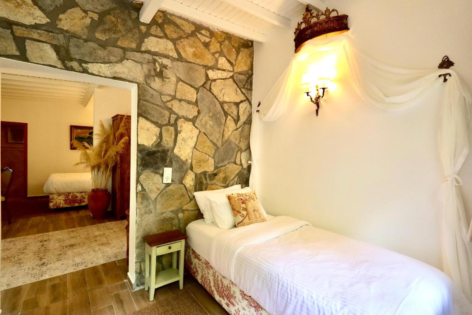 Kemerbag 29 Guest House 12 Yas Uestue (Adults Only) Бозджаада Экстерьер фото